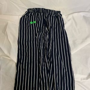 dark blue and white flow pants